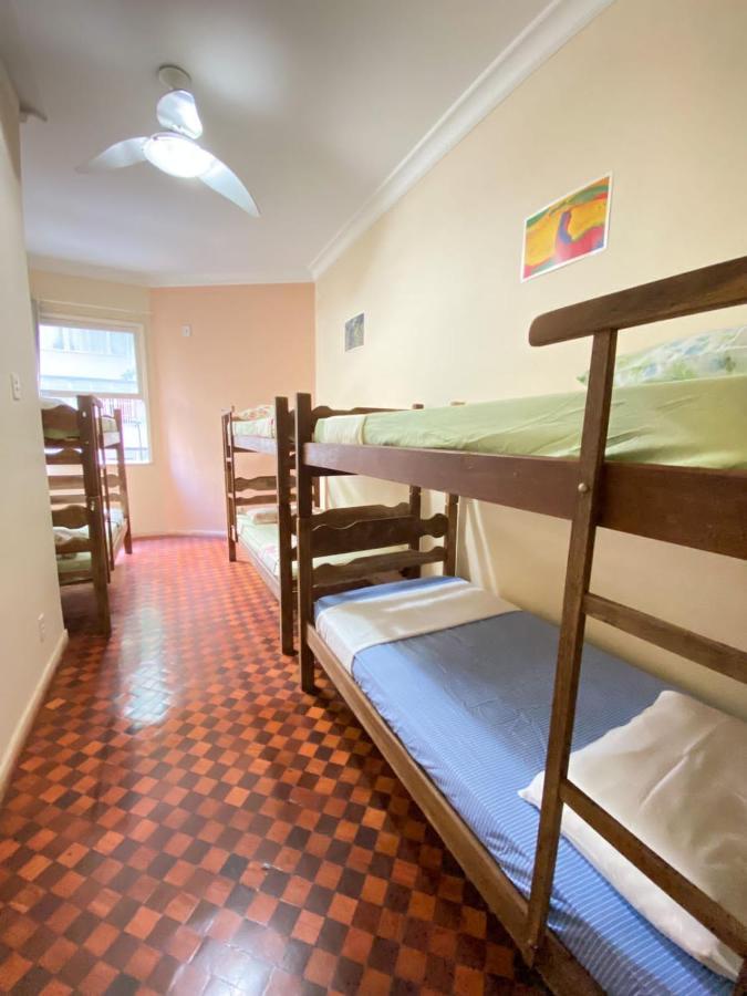 Rio Guesthouse - Um Quarteirao Da Praia De Copacabana Rio de Janeiro Bagian luar foto
