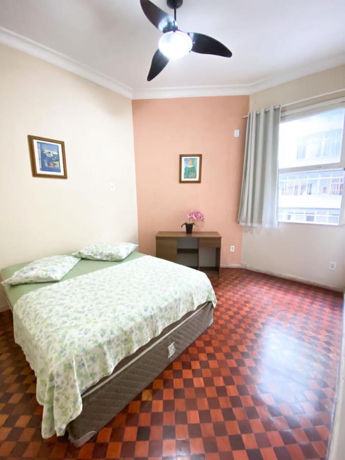 Rio Guesthouse - Um Quarteirao Da Praia De Copacabana Rio de Janeiro Bagian luar foto