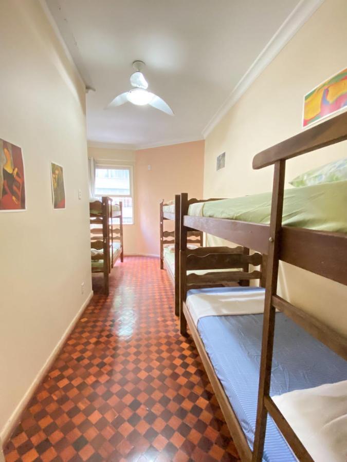 Rio Guesthouse - Um Quarteirao Da Praia De Copacabana Rio de Janeiro Bagian luar foto