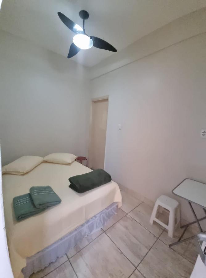 Rio Guesthouse - Um Quarteirao Da Praia De Copacabana Rio de Janeiro Bagian luar foto